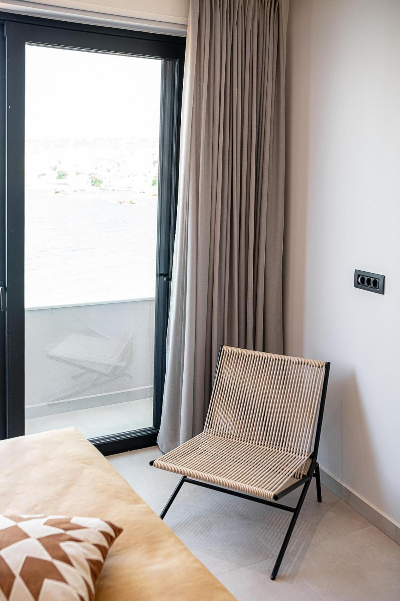 Theta Boutique Hotel Hriszí Aktí Haniá Kültér fotó